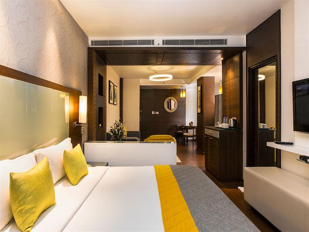 Hotel The The Grand Magrath Μπανγκαλόρ Εξωτερικό φωτογραφία